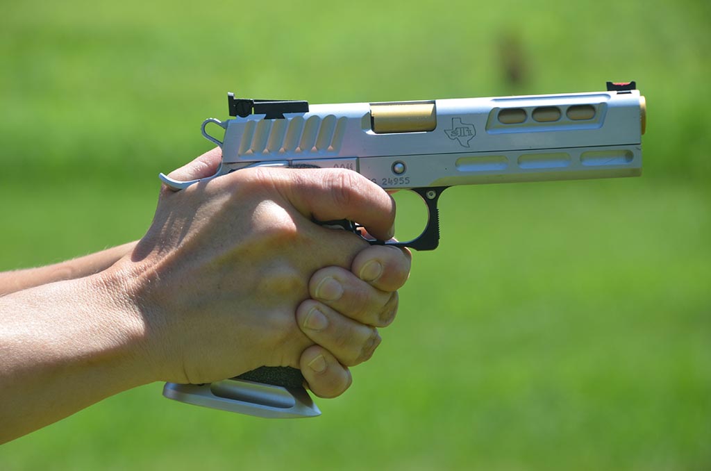 Pistol Shooting Grip For Speed & Accuracy - Guns and Ammo